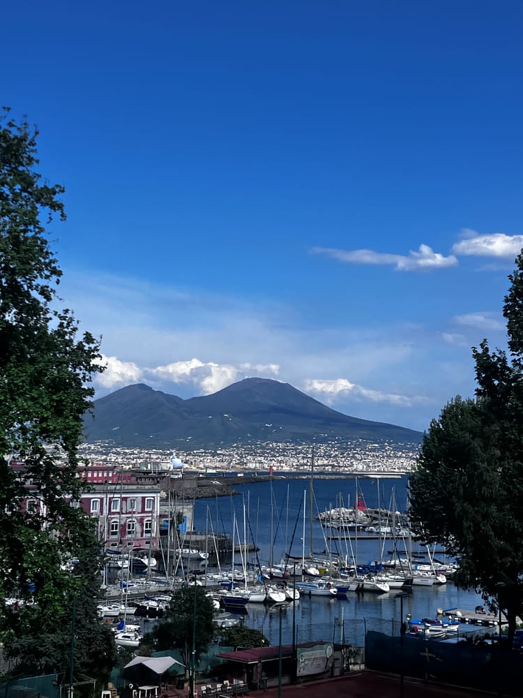 Naples: Tanta roba!