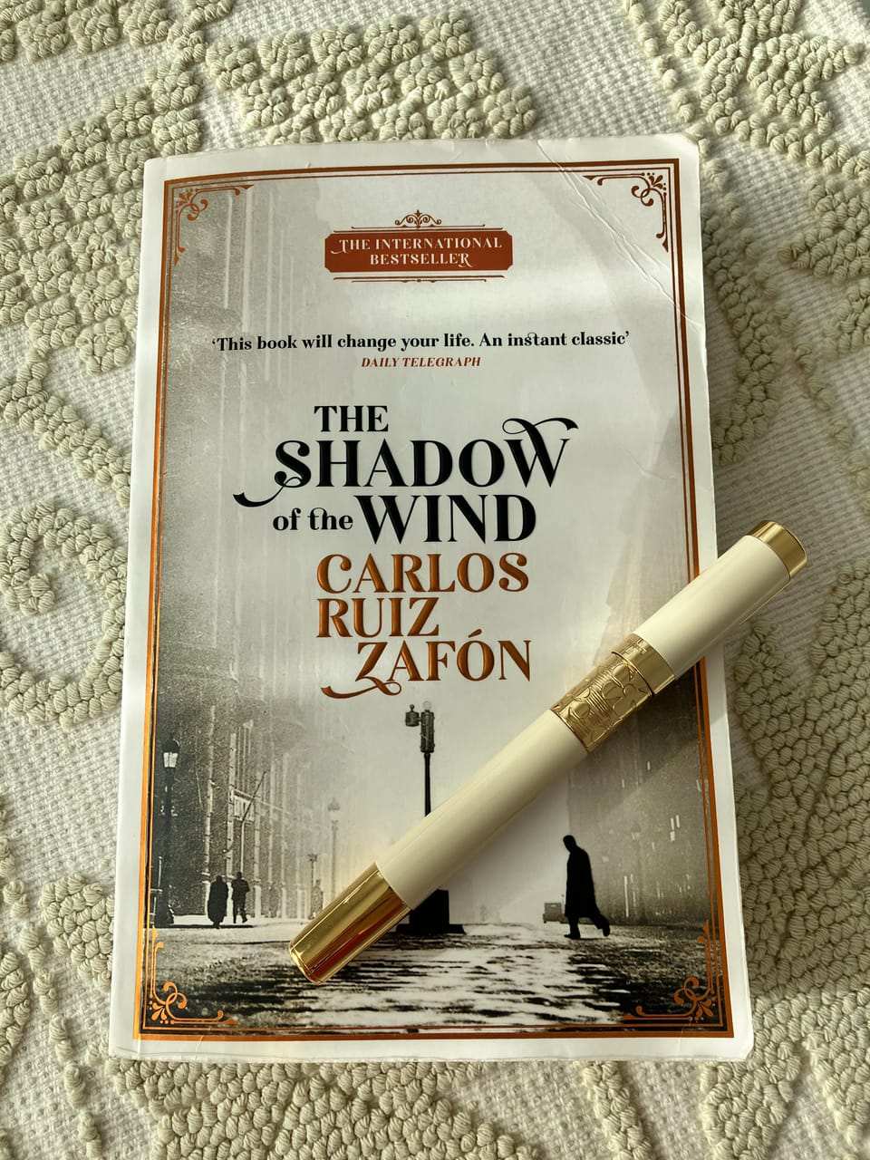 Book Review: The Shadow of the Wind, by Carlos Ruiz Zafón